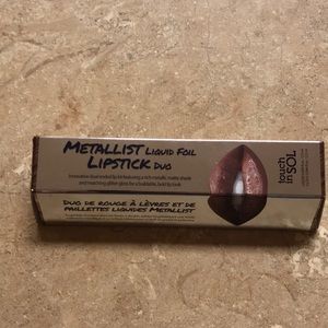 Touch in Sol Metallist Liquid Foil Lipstick Duo